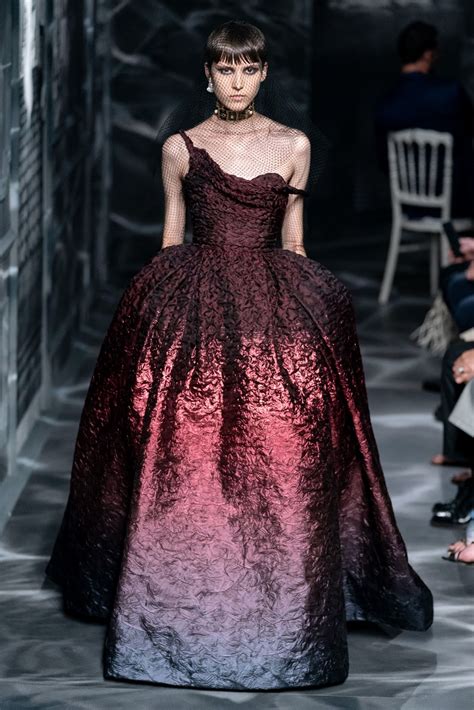 dior 2019 motif|christian Dior dresses fall.